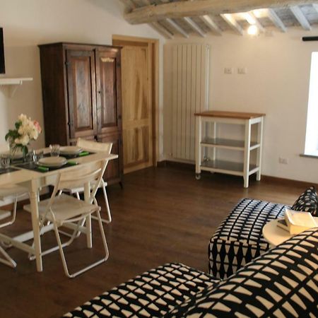 Appartamento Il Nido Viterbo Bagian luar foto